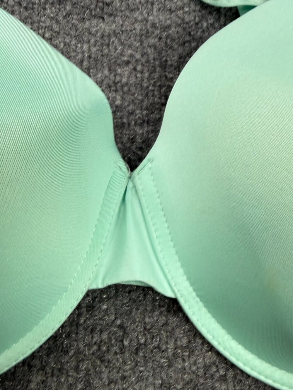 Joe Boxer Mint Green Underwire Bra Size 40dd Needs Cleaning Stain View 5